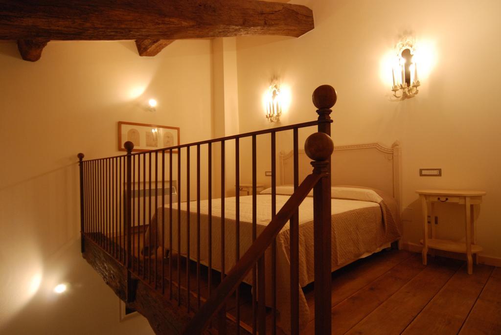Locanda Del Re Guerriero San Pietro in Cerro Стая снимка